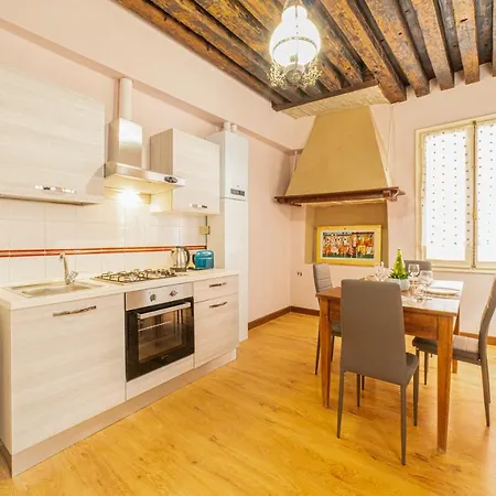 Apartment In A Historic Venetian Building Venice